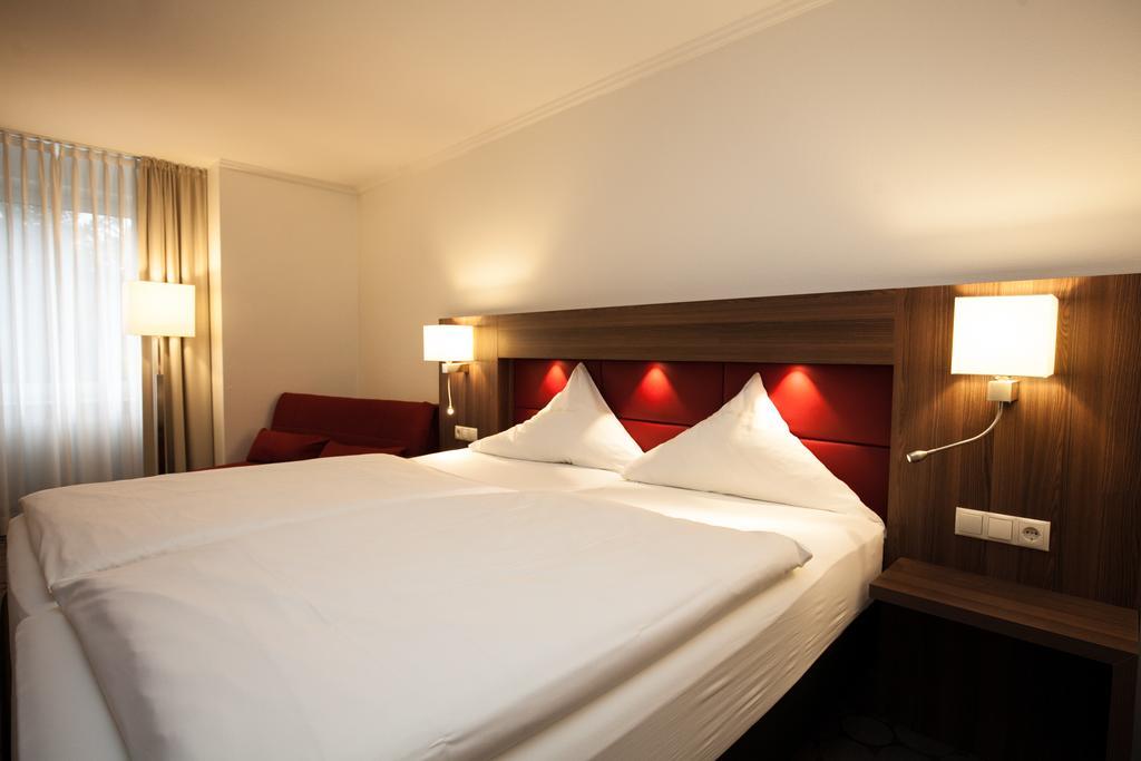 Hotel Am Erzengel Bocholt Zewnętrze zdjęcie